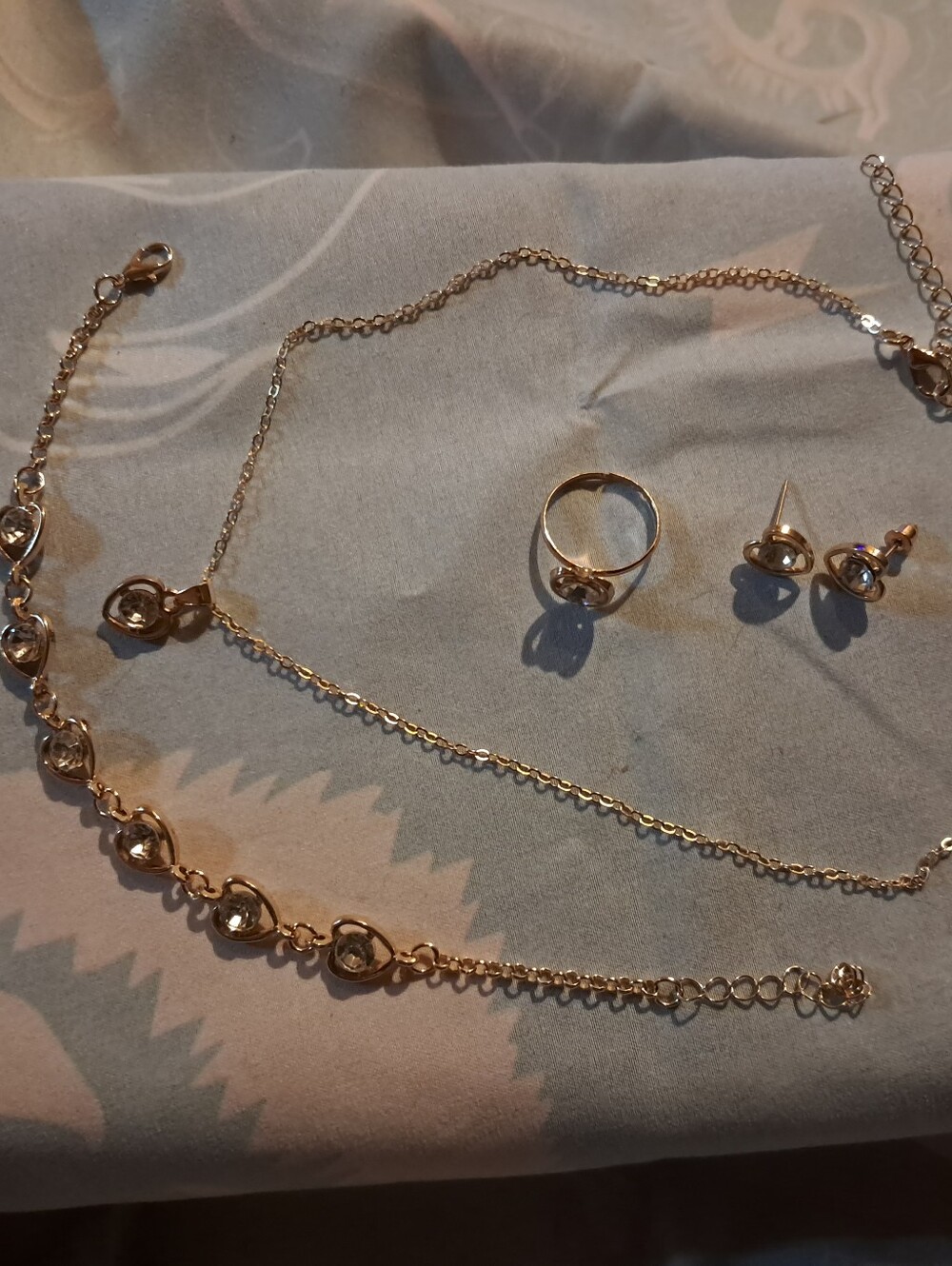Gold-Tone Heart Link Necklace, Ring & Stud Earrings Set
